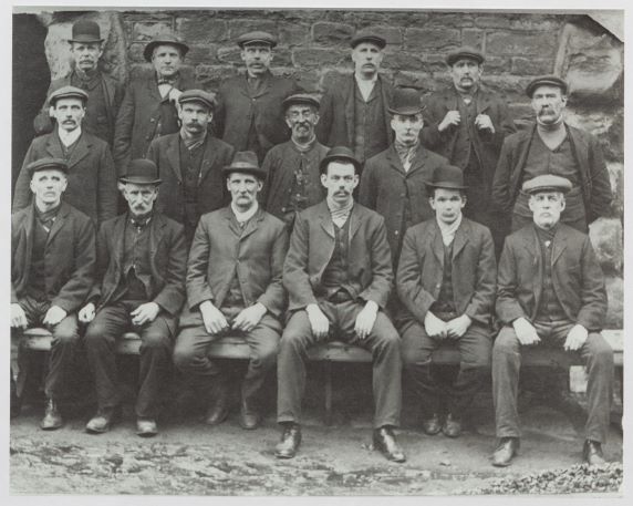 Avon Street employees, 1910. Bristol Archives collection 2877